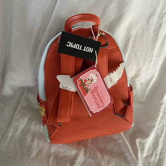 Colorful Strawberry shortcake Loungefly Backpack - Picture 4 of 10